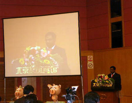 DRJ talks about online Education in China image5
